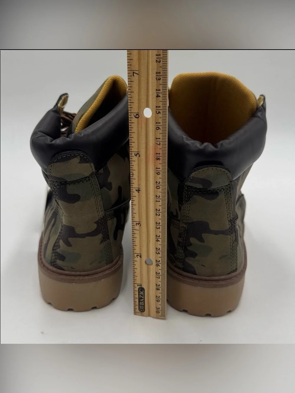 NWT DADAWEN Camo Lace-Up Combat Boots Size US 2Y / EU 33